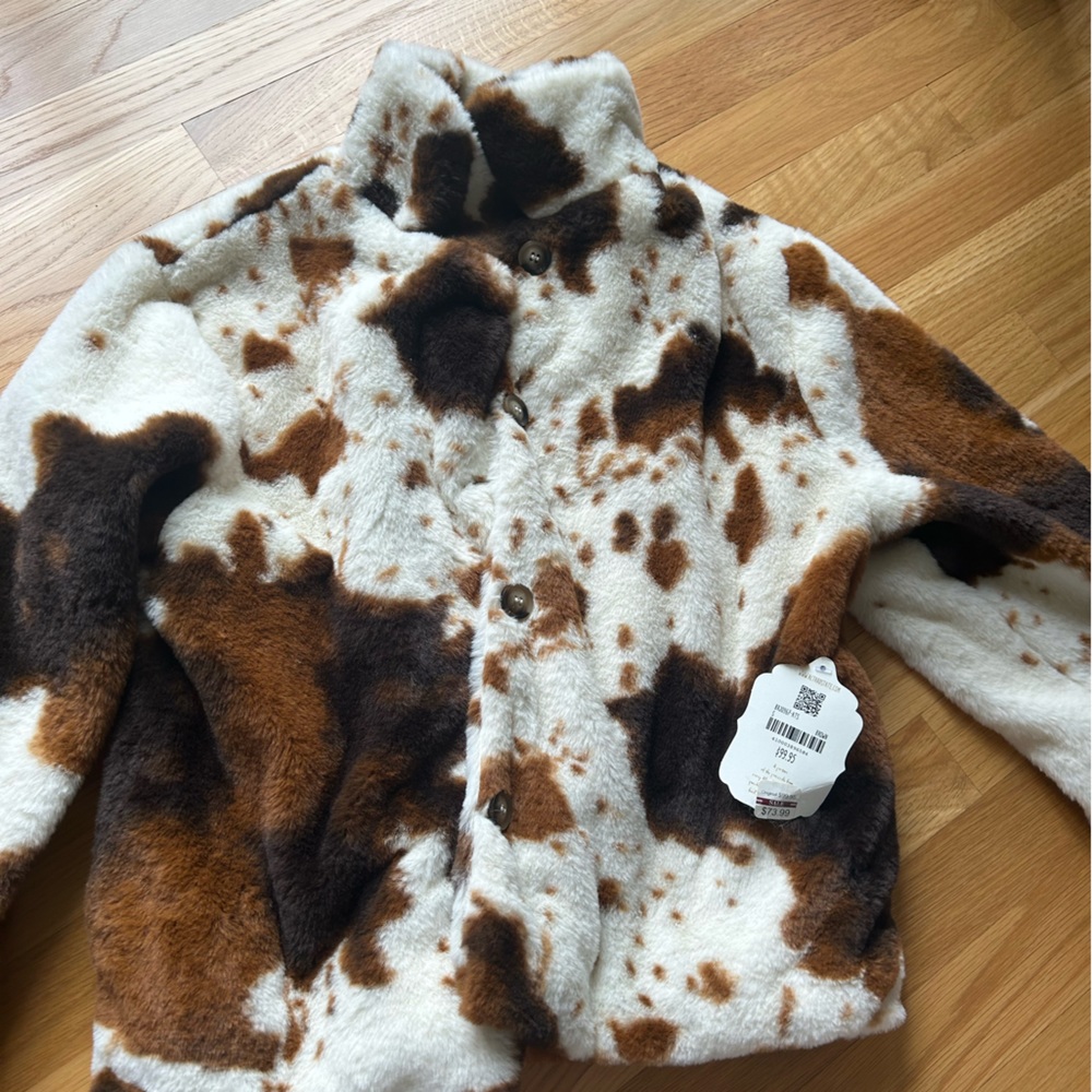 Brand new brown and white fluffy jacket for fall